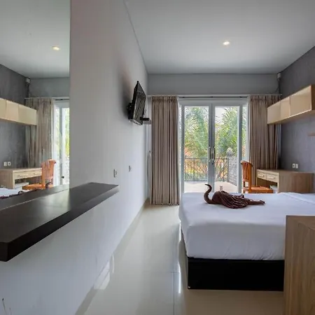 Lushy Hostel Canggu-2