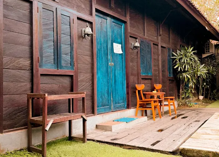 The Tipsy Gypsy Hostel Canggu 